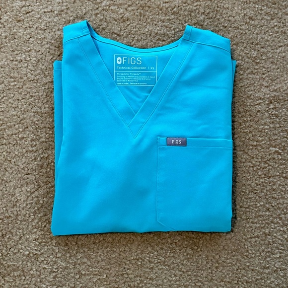 Figs Oasis Catarina Scrub Top - Picture 1 of 4